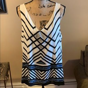 Apt 9 Sleeveless V-Neck Top Sz XL